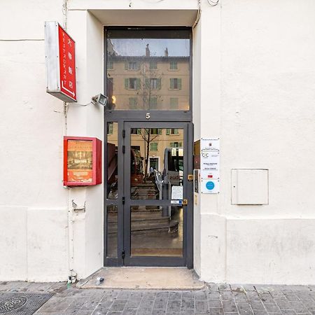 Studio Travel 24M2, 120M Vieux-Port ,Clim , Wifi ,Acces Autonome Avec Code Marseilles Exterior foto