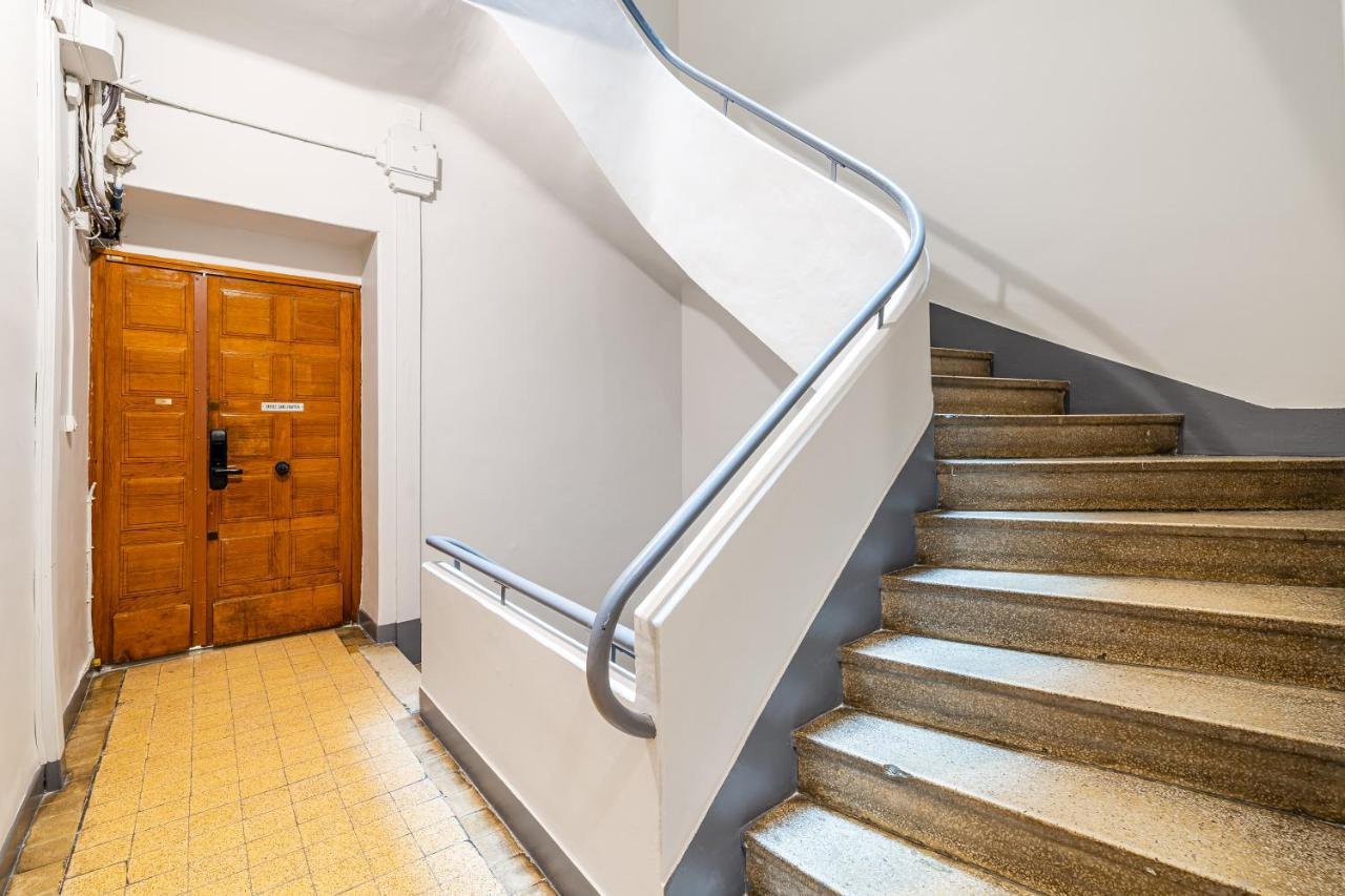Studio Travel 24M2, 120M Vieux-Port ,Clim , Wifi ,Acces Autonome Avec Code Marseilles Exterior foto